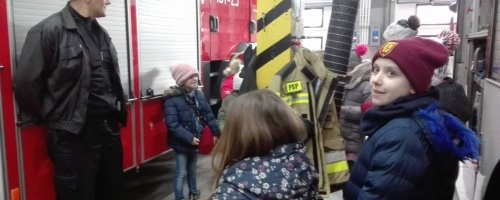 Dzieci z wizytą w Straży Pożarnej w Mogilnie